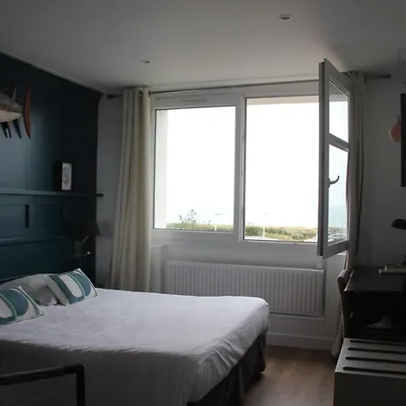 Le Relais Des Iles Hotel 3*