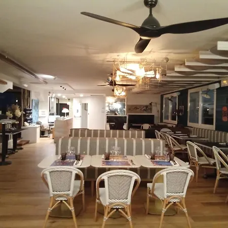 Le Relais Des Iles 3* Кудвилль