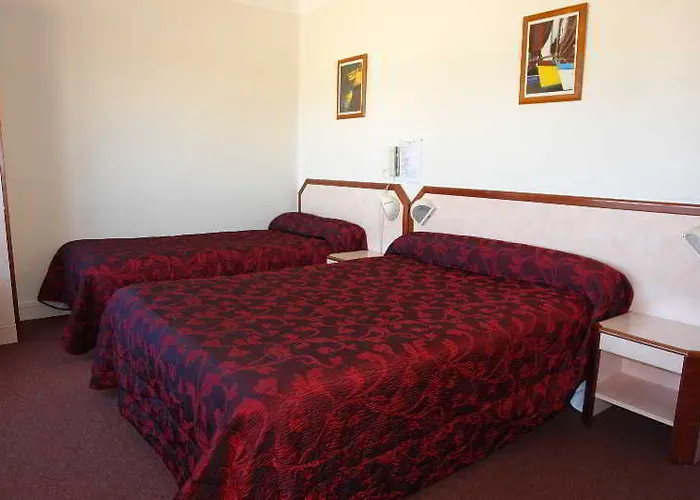 Отель Le Relais Des Iles 3*