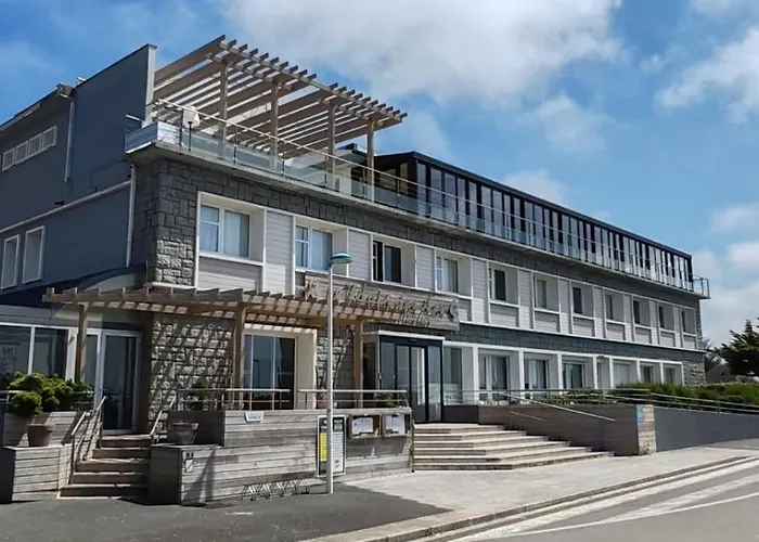 Отель Le Relais Des Iles 3*