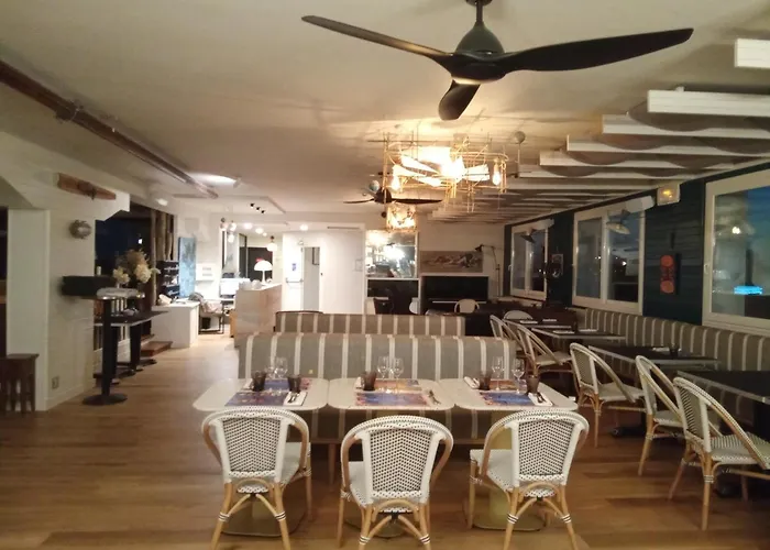 Le Relais Des Iles 3* Кудвилль